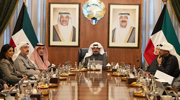 مجلس الوزراء: إلحاق مكتب تكريم الشهداء وأسرهم بـ«الدفاع» وتخصص الاعتمادات المالية اللازمة لهذا المكتب في ميزانية الوزارة