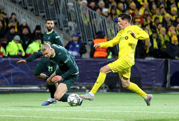 بودو جليمت النرويجي يحقق فوزاً تاريخياً على مان سيتي في دوري أبطال أوروبا