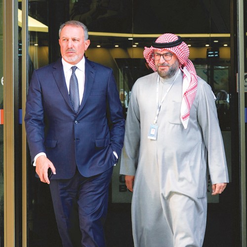 رئيس الجهاز التنفيذي للمجموعة طوني ضاهر ومدير عام الموارد البشرية والتطوير للمجموعة نقيب أمين