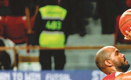 «سلة» الكويت وكاظمة يواجهان القرين والنصر في الدوري السبت