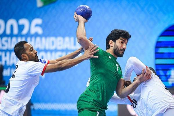 البطولة الآسيوية لكرة اليد.. البحرين تفوز على قطر والسعودية تهزم الإمارات