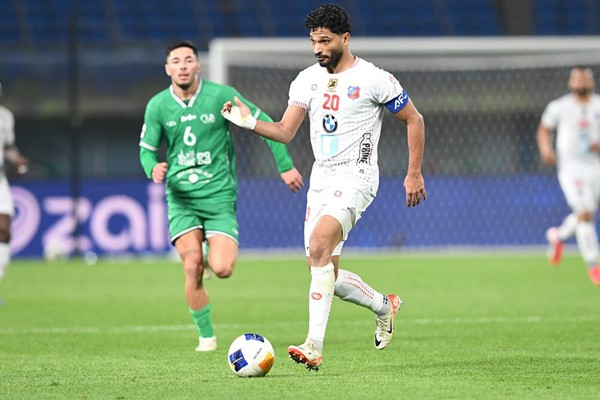 الكويت يهزم العربي بهدف ويبتعد بالصدارة