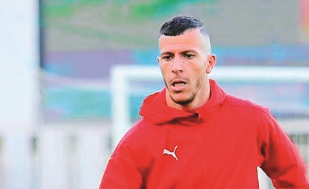 رسمياً.. الجزائري حداد في كاظمة