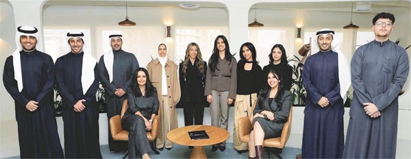  الاستثمارات الوطنية تختتم برنامج بداية للتدريب