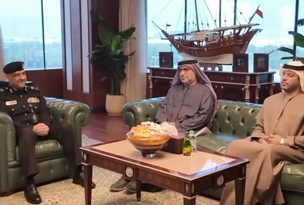 وكيل وزارة الداخلية بحث والسفير الإماراتي سبل تعزيز التعاون الأمني المشترك بين البلدين الشقيقين
