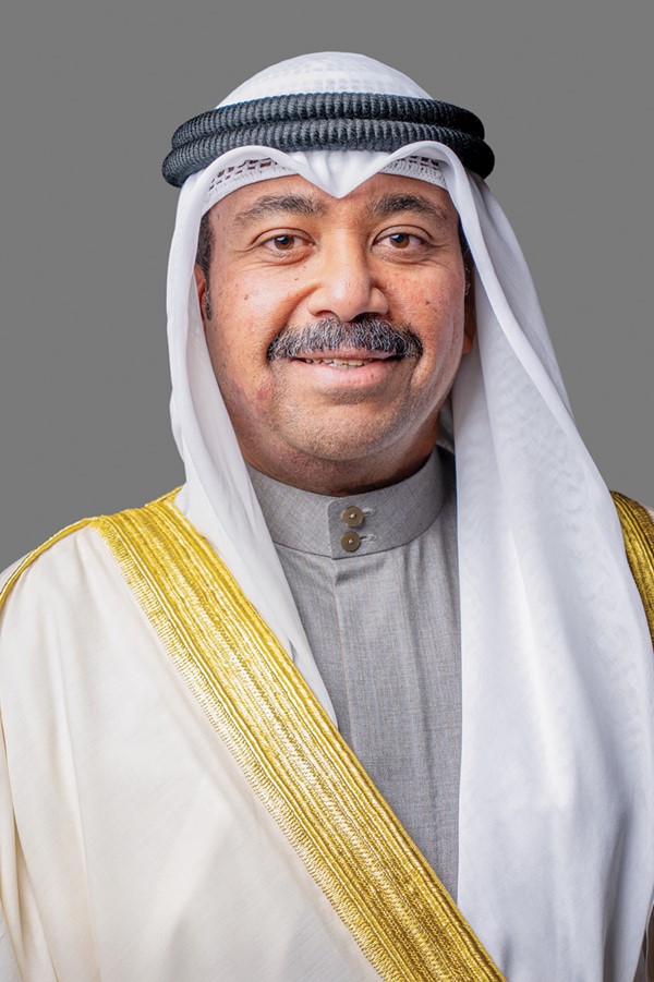 وزير الدفاع الشيخ عبدالله العلي