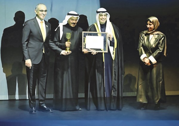 افتتاح الدورة الـ 31 لمهرجان القرين بأجواء تراثيـة في جابر الأحمـدالثقافي 