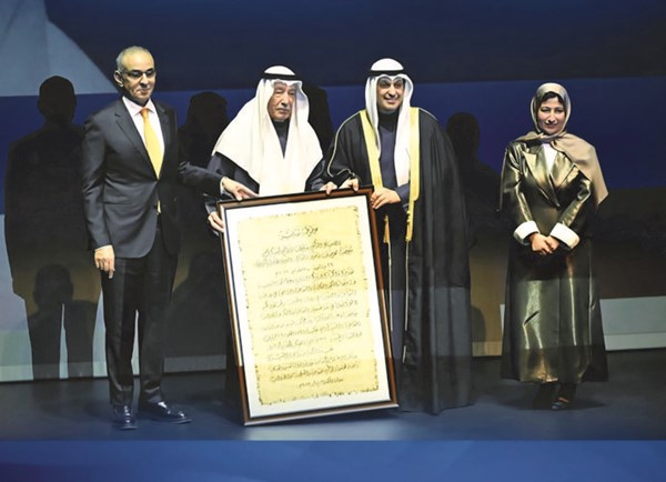 افتتاح الدورة الـ 31 لمهرجان القرين بأجواء تراثيـة في جابر الأحمـدالثقافي 