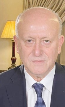 النائب أشرف ريفي لـ «الأنباء»: القرار الدولي اتخذ بحصر السلاح في كل دول المنطقة