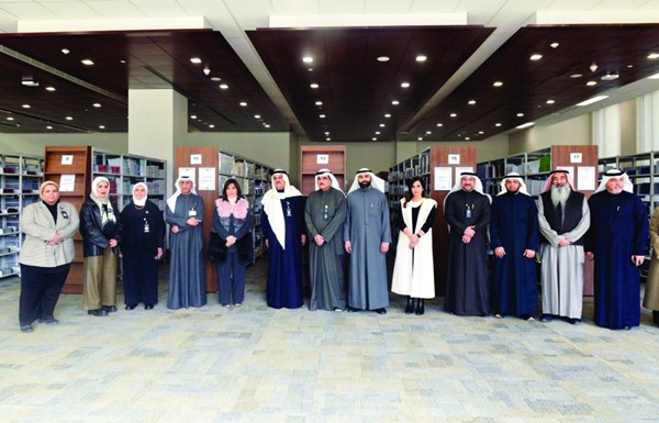 جامعة الكويت تفتتح فرعين لمكتبة الطالب في كليتي العلوم والحقوق