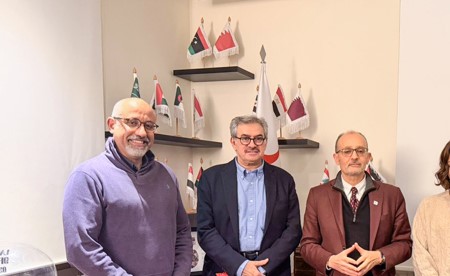 «الهلال الأحمر»: ملتزمون بتوسيع التعاون الإنساني الإقليمي والدولي للفئات الأكثر احتياجاً