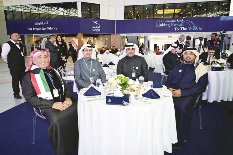 بالفيديو.. الكويتية : الكويت والإمارات.. علاقات أخوية راسخة تعانق سماء البلدين
