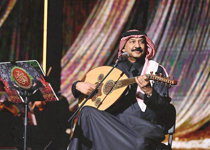 الجوهر يلمع .. والمهندس يبدع .. وطالب تشعل المسرح 