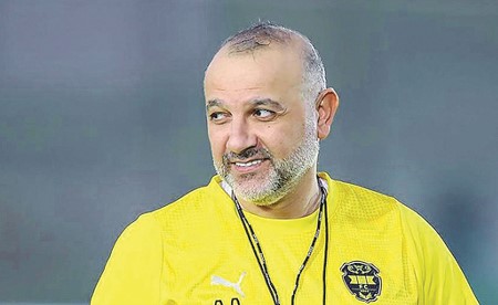 السالمية يفاوض البحريني عاشور بديلاً لدهيليس