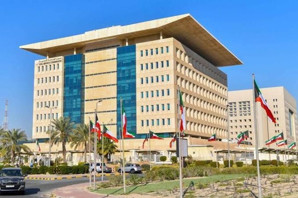 "الأنباء" تنشر بدلات ومكافآت الموظفين الكويتيين شاغلي وظائف الأمن السيبراني بالجهات الحكومية