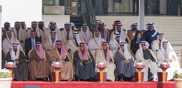 صاحب السمو يشمل برعايته وحضوره مراسم رفع العلم