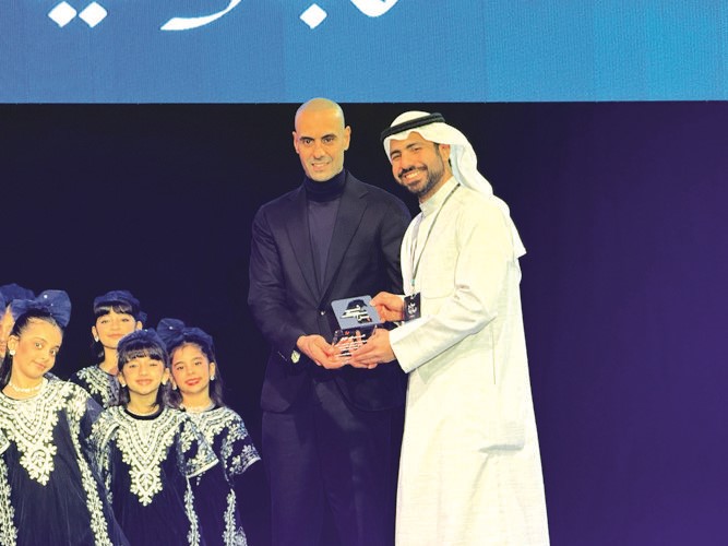 بدر الخرافي: نراهن على شباب الكويت لصنع الفارق بالمعرفة والابتكار