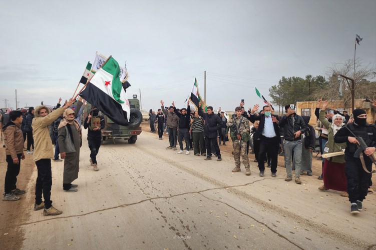 الشرع يؤكد التزام الدولة بحقوق الأكراد وقوات الأمن تدخل القامشلي