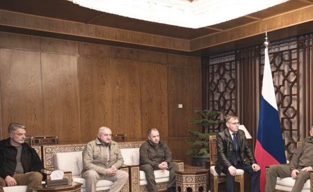 وفد روسي يبحث في دمشق تطوير التعاون العسكري وتعزيزه