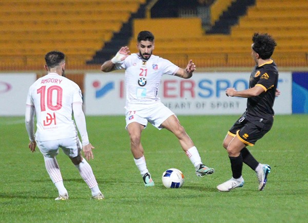 قمة القادسية والكويت تنتهي بالتعادل