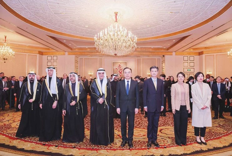 القنصل العام في شنغهاي أنس معرفي خلال حفل استقبال بمناسبة الأعياد الوطنية