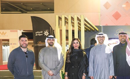 البنك التجاري يرعى معرض Autopia في حلبة الكويت لرياضة المحركات