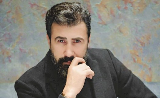 خالد القيش يحصد جائزة عالمية