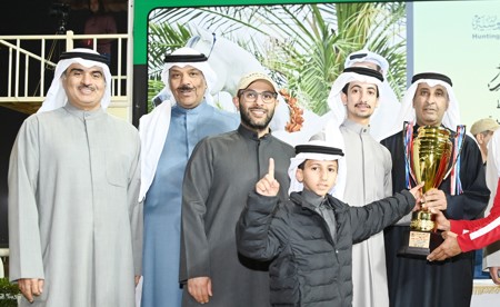 «شاهين المغيرة» يفوز بكأس مالك «مربط الشرق» بنادي الصيد والفروسية