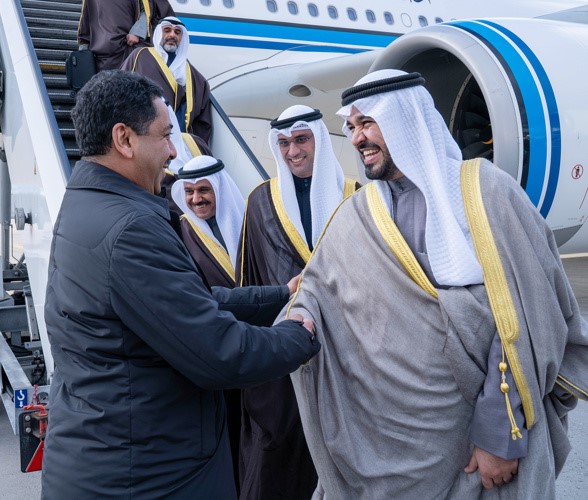 وكيل ديوان رئيس مجلس الوزراء الشيخ خالد محمد الخالد والعضو المنتدب للهيئة العامة للاستثمار الشيخ سعود سالم العبدالعزيز لدى وصولهم إلى ميونيخ