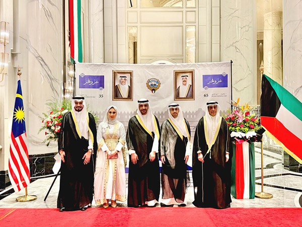 سفيرنا لدى ماليزيا راشد الصالح خلال حفل الاستقبال السنوي بمناسبة ذكرى الأعياد الوطنية