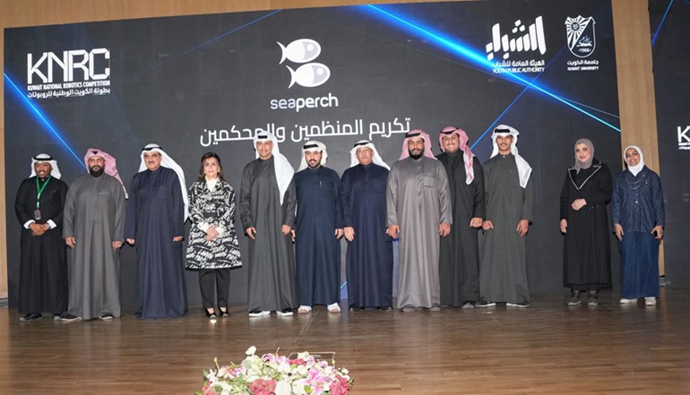 الجلاهمة: تمكين الشباب وتوفير البيئة الحاضنة لتطوير مهاراتهم العلمية والتقنية