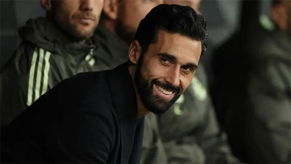 «اسألوا برشلونة».. أربيلوا يرد على فليك بعد رباعية أتلتيكو مدريد