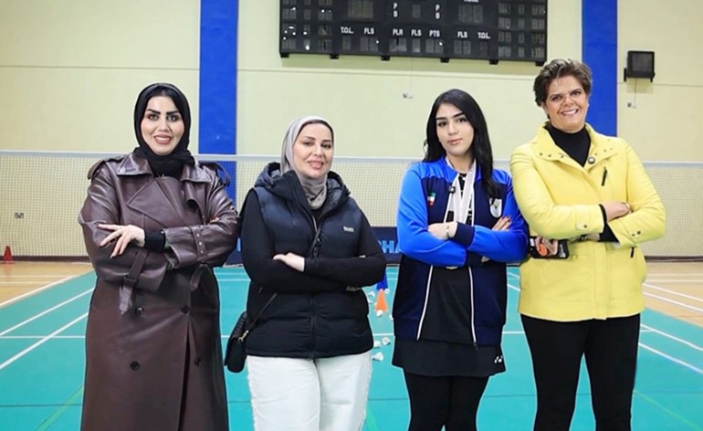  هي والرياضة .. توثيق لدور المرأة في الملاعب