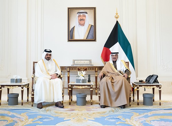 ولي العهد يستقبل رئيس المجلس الأولمبي الآسيوي رئيس اللجنة الأولمبية القطرية