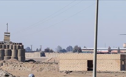 الجيش السوري يتسلّم قاعدة الشدادي بريف الحسكة من القوات الأميركية