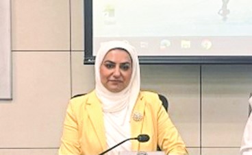 العجمي: 21 ألف طلب بمنصة المساعدات المركزية للجمعيات الخيرية
