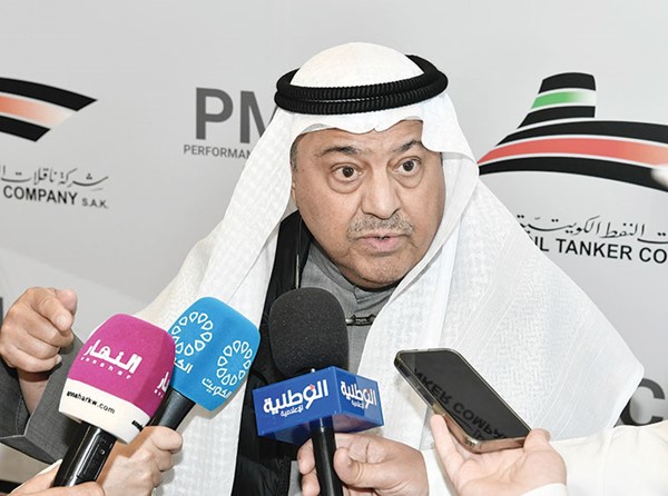 وزير النفط يفتتح مركز مراقبة أداء أسطول ناقلات النفط الكويتية