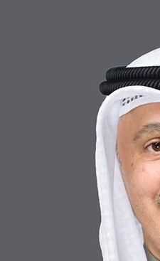 وزير التجارة يهنئ القيادة السياسية والشعب الكويتي بحلول شهر رمضان المبارك