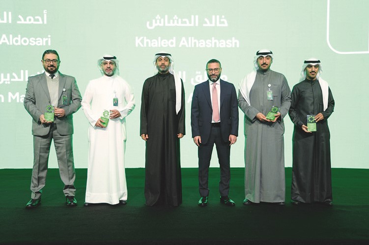 «بيت التمويل» يحتفي بموظفيه المتميزين عن 2025.. ضمن «قدها»
