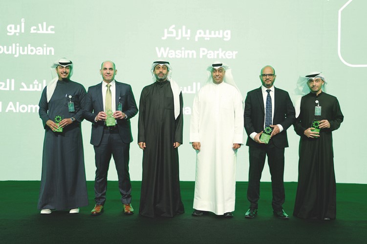 «بيت التمويل» يحتفي بموظفيه المتميزين عن 2025.. ضمن «قدها»