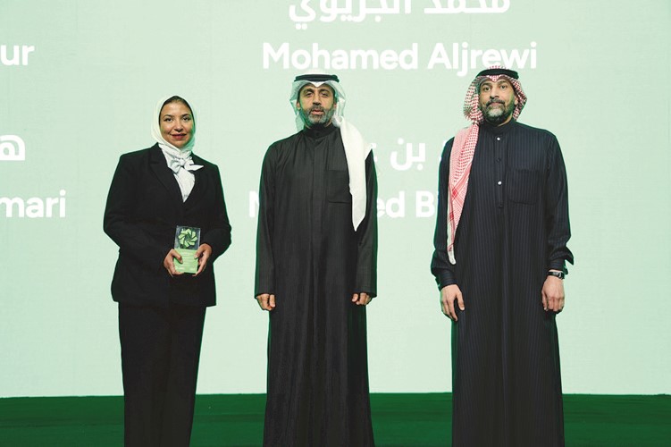 «بيت التمويل» يحتفي بموظفيه المتميزين عن 2025.. ضمن «قدها»