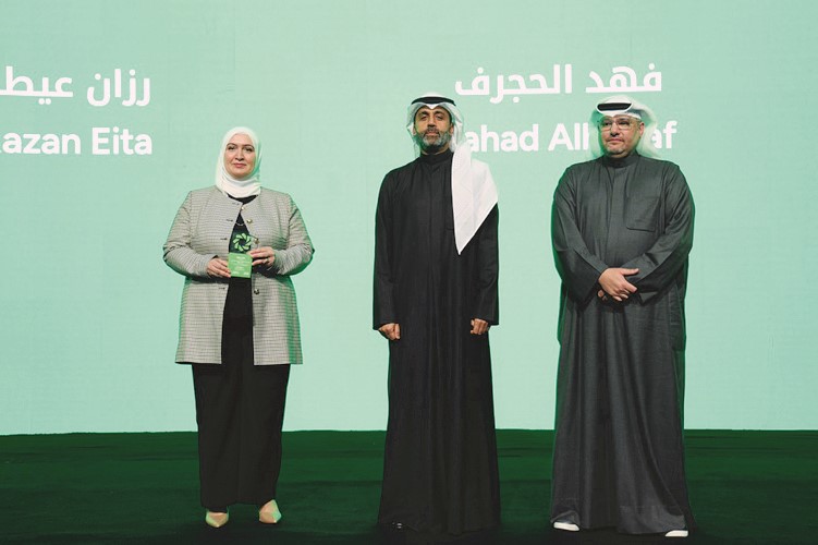 «بيت التمويل» يحتفي بموظفيه المتميزين عن 2025.. ضمن «قدها»