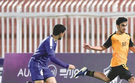 القادسية يواصل صدارته لدوري «أورا»