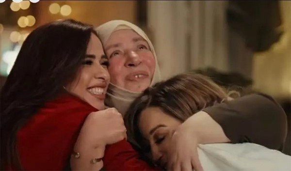 بمشهد واحد ولثوانِ معدودة..عبلة كامل تتصدر الترند