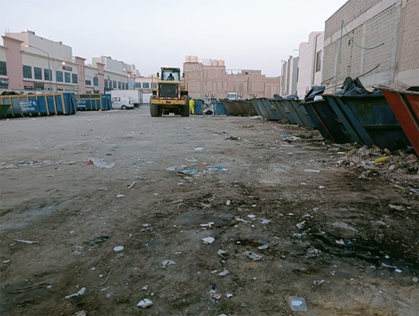 البلدية: رفع 32 درباً من المخلّفات بمحافظة مبارك الكبير