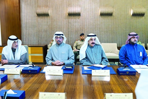 النائب الأول لرئيس مجلس الوزراء ووزير الداخلية الشيخ فهد اليوسف والشيخ عبدالله العلي ود.يعقوب الرفاعي والشيخ د.عبدالله المشعل