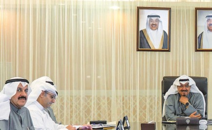برامج داعمة لمسارات التنمية الاقتصادية