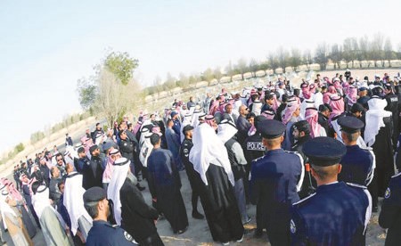 إسقاط الديون عن شهداء الواجب والعمليات الحربية والكوارث الطبيعية