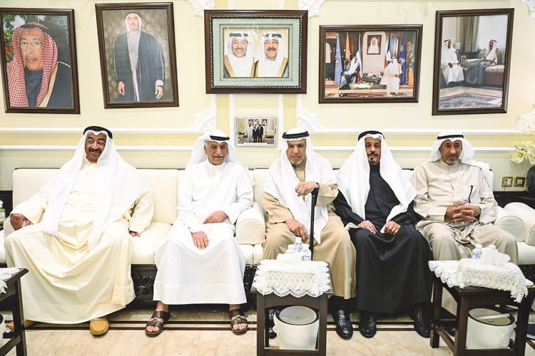دغيشم الدغيشم وصياح بوشيبة وعبداللطيف الجسار وشعيب المويزري وعبدالعزيز الدغيشم