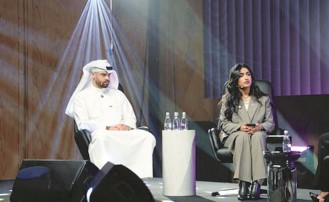 «الوطني» يستعرض ريادته في صناعة المحتوى المسؤول